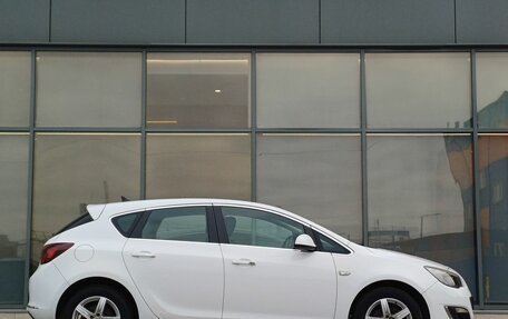 Opel Astra J, 2013 год, 599 000 рублей, 3 фотография