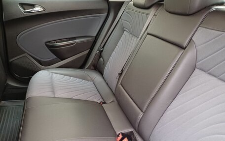 Opel Astra J, 2013 год, 599 000 рублей, 9 фотография