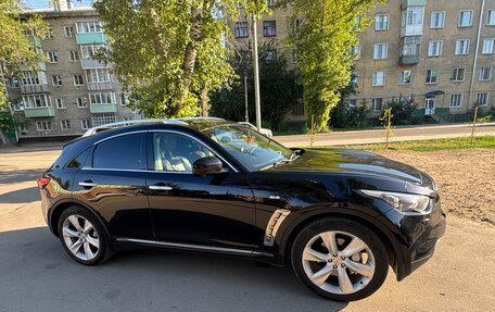 Infiniti FX II, 2012 год, 2 250 000 рублей, 2 фотография