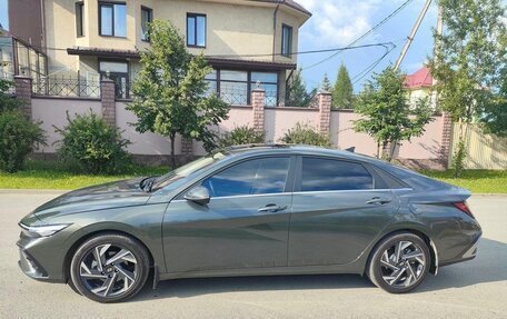 Hyundai Elantra, 2023 год, 1 700 000 рублей, 7 фотография