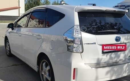Toyota Prius Alpha I (ZVW40/41), 2014 год, 1 125 000 рублей, 4 фотография