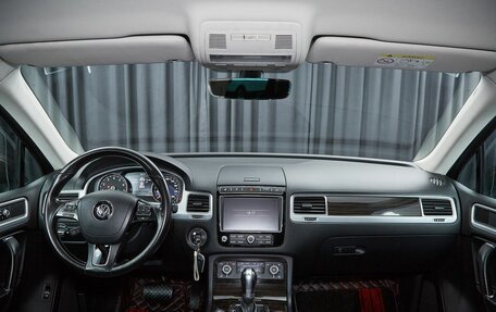 Volkswagen Touareg III, 2017 год, 3 600 000 рублей, 7 фотография