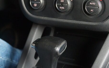 Volkswagen Jetta VII, 2009 год, 690 000 рублей, 28 фотография