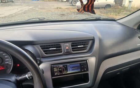 KIA Rio III рестайлинг, 2012 год, 715 000 рублей, 6 фотография