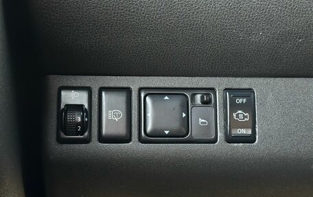 Nissan Pathfinder, 2005 год, 849 000 рублей, 13 фотография