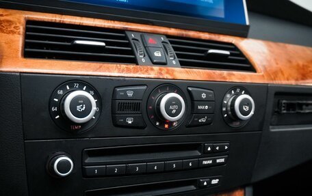 BMW 5 серия, 2008 год, 1 050 000 рублей, 18 фотография