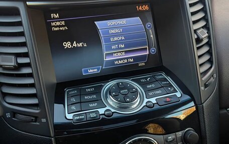 Infiniti FX II, 2011 год, 1 650 000 рублей, 15 фотография