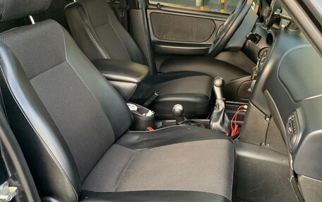 Chevrolet Niva I рестайлинг, 2011 год, 470 000 рублей, 5 фотография