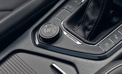 Volkswagen Tiguan II, 2022 год, 2 310 000 рублей, 25 фотография