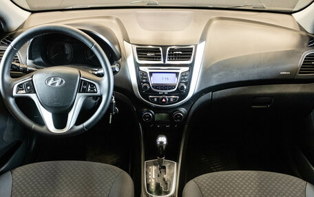 Hyundai Solaris II рестайлинг, 2012 год, 950 000 рублей, 5 фотография