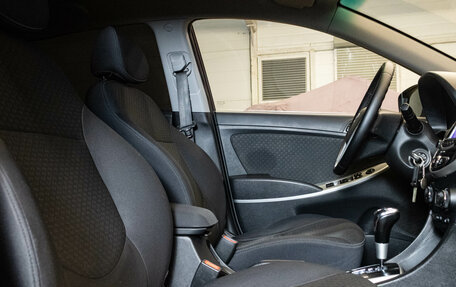 Hyundai Solaris II рестайлинг, 2012 год, 950 000 рублей, 12 фотография
