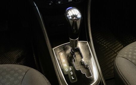 Hyundai Solaris II рестайлинг, 2012 год, 950 000 рублей, 20 фотография