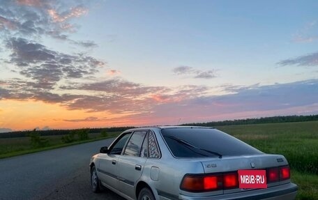 Toyota Corona VIII (T170), 1989 год, 280 000 рублей, 3 фотография