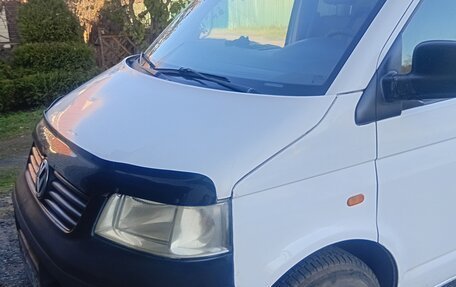 Volkswagen Transporter T5 рестайлинг, 2004 год, 770 000 рублей, 4 фотография