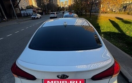 KIA Cerato III, 2017 год, 900 000 рублей, 3 фотография