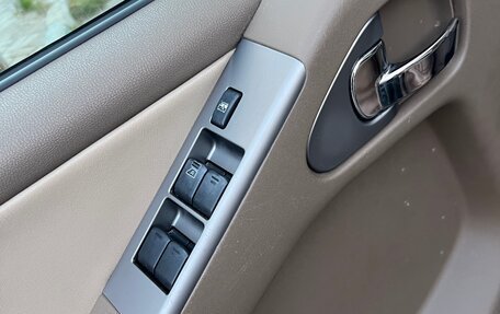 Nissan Pathfinder, 2005 год, 1 185 000 рублей, 22 фотография