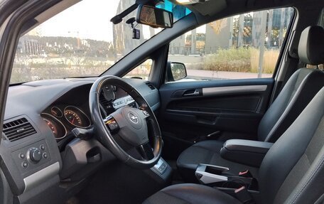 Opel Zafira B, 2011 год, 700 000 рублей, 8 фотография