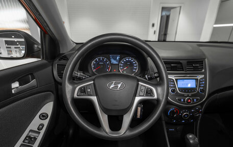 Hyundai Solaris II рестайлинг, 2012 год, 875 000 рублей, 10 фотография