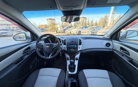 Chevrolet Cruze II, 2013 год, 820 000 рублей, 8 фотография