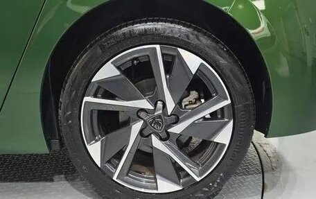 Peugeot 308, 2022 год, 2 440 000 рублей, 6 фотография
