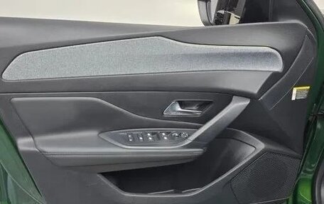 Peugeot 308, 2022 год, 2 440 000 рублей, 10 фотография