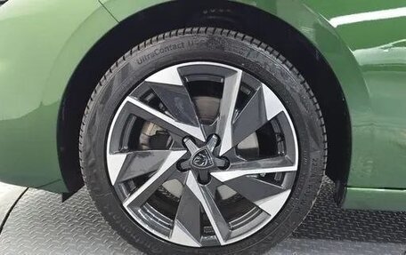 Peugeot 308, 2022 год, 2 440 000 рублей, 5 фотография