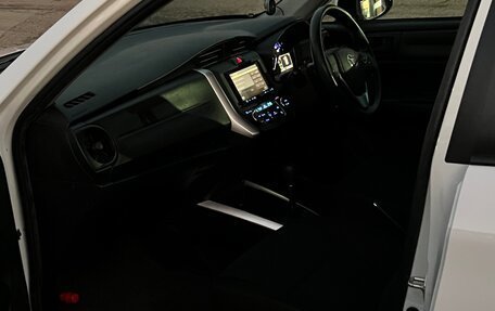 Toyota Corolla, 2019 год, 1 680 000 рублей, 15 фотография