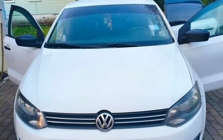 Volkswagen Polo VI (EU Market), 2011 год, 500 000 рублей, 1 фотография