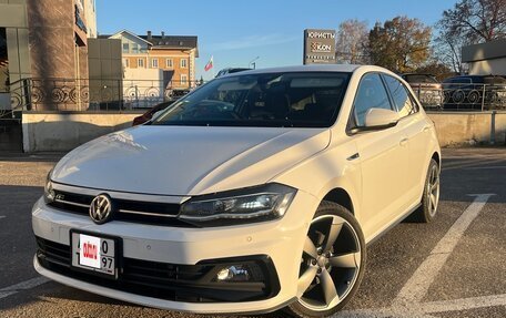 Volkswagen Polo VI (EU Market), 2021 год, 1 680 000 рублей, 1 фотография