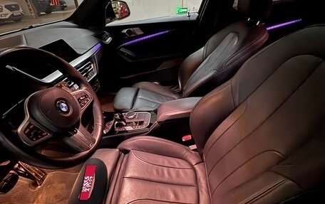 BMW 1 серия, 2022 год, 3 500 000 рублей, 6 фотография