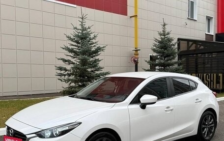 Mazda 3, 2018 год, 1 590 000 рублей, 2 фотография