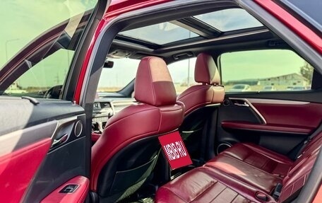 Lexus RX IV рестайлинг, 2016 год, 4 700 000 рублей, 33 фотография