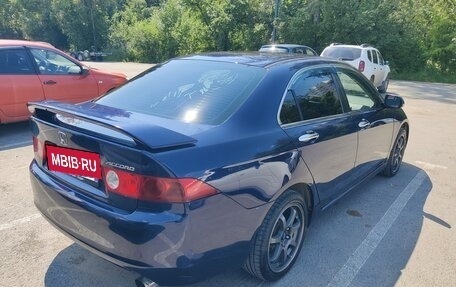 Honda Accord VII рестайлинг, 2004 год, 730 000 рублей, 3 фотография