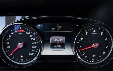 Mercedes-Benz E-Класс, 2017 год, 2 550 000 рублей, 15 фотография