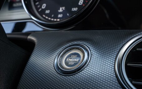 Mercedes-Benz E-Класс, 2017 год, 2 550 000 рублей, 19 фотография