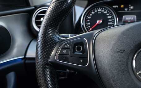 Mercedes-Benz E-Класс, 2017 год, 2 550 000 рублей, 21 фотография