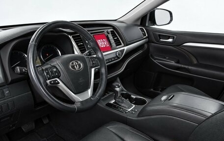 Toyota Highlander III, 2014 год, 2 969 000 рублей, 11 фотография