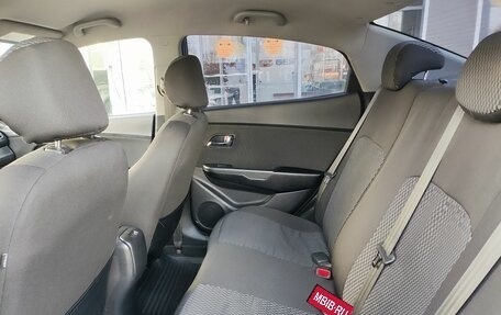 KIA Rio III рестайлинг, 2012 год, 700 000 рублей, 10 фотография