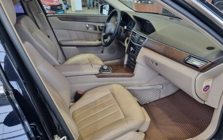 Mercedes-Benz E-Класс, 2009 год, 1 300 000 рублей, 11 фотография