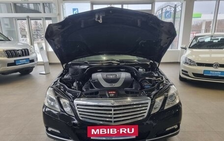 Mercedes-Benz E-Класс, 2009 год, 1 300 000 рублей, 9 фотография