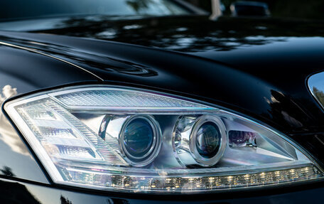 Mercedes-Benz S-Класс, 2009 год, 2 100 000 рублей, 2 фотография