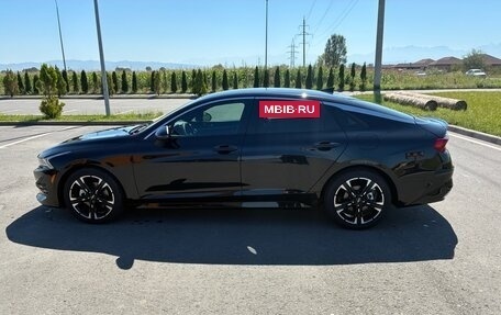 KIA K5, 2022 год, 2 400 000 рублей, 9 фотография