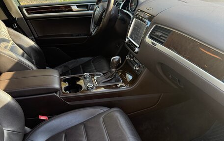 Volkswagen Touareg III, 2014 год, 1 950 000 рублей, 9 фотография