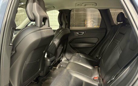 Volvo XC60 II, 2018 год, 3 499 800 рублей, 6 фотография