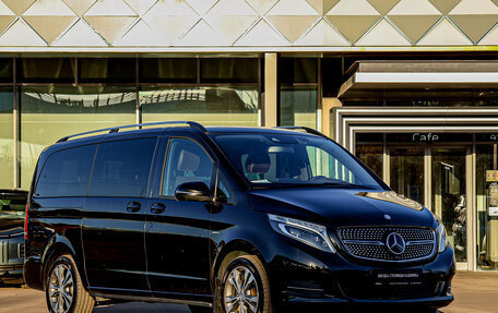 Mercedes-Benz V-Класс, 2016 год, 3 968 000 рублей, 3 фотография