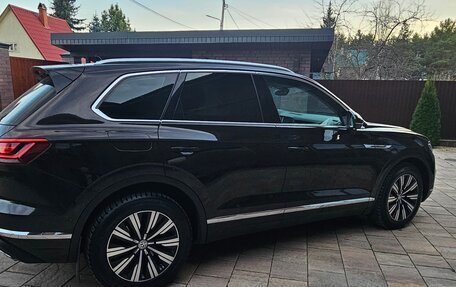 Volkswagen Touareg III, 2018 год, 5 080 000 рублей, 4 фотография