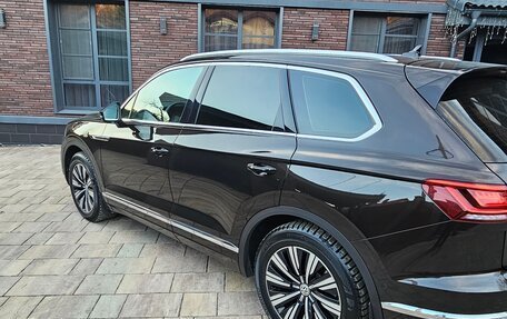 Volkswagen Touareg III, 2018 год, 5 080 000 рублей, 5 фотография