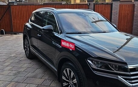 Volkswagen Touareg III, 2018 год, 5 080 000 рублей, 8 фотография
