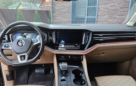 Volkswagen Touareg III, 2018 год, 5 080 000 рублей, 26 фотография