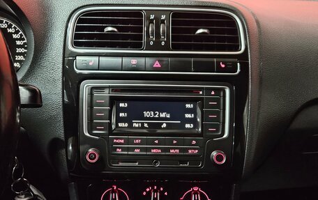 Volkswagen Polo VI (EU Market), 2017 год, 945 000 рублей, 11 фотография